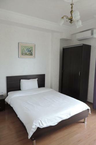 Beach House Hotel