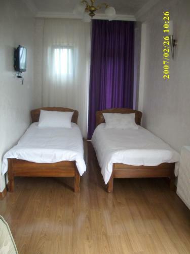 Beach House Hotel