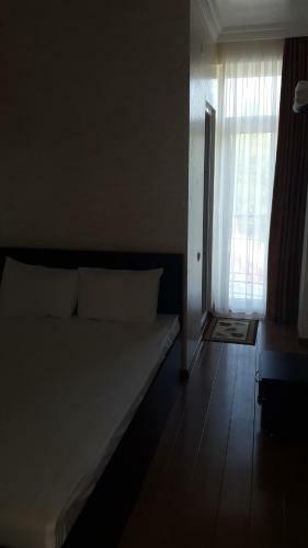 Beach House Hotel