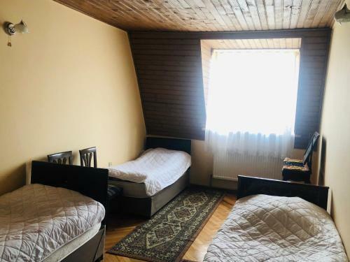 Hostal Guest House On Chavchavadze 8