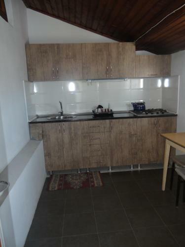 Hostal Guest House On Chavchavadze 8