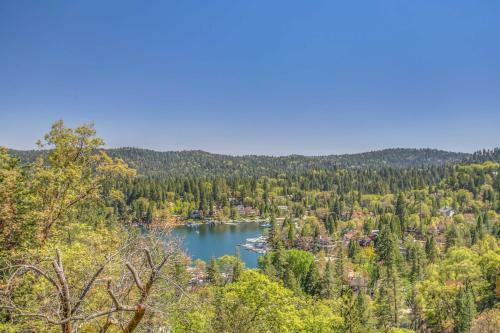 Lake Arrowhead Cabin Luxury Deck And Lake View