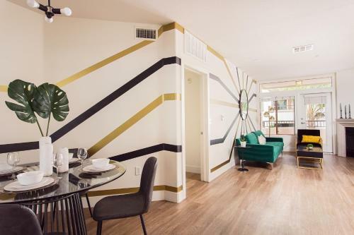 Apartamento Westwood Luxury Suites