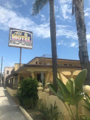 Hotel All 8 Motel