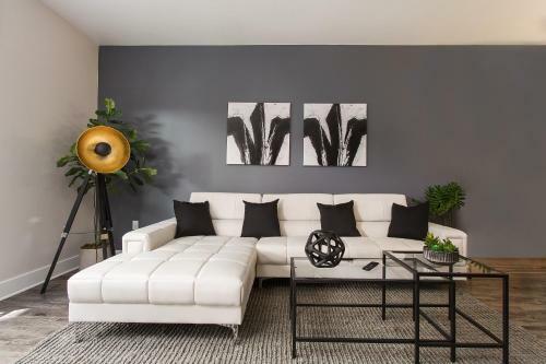 Apartamento Downtown La Deluxe Suites