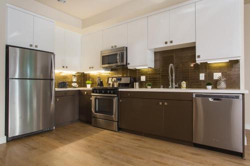 Apartamento Downtown La Deluxe Suites