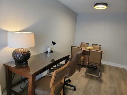Hollywood Cosmopolitan Apartments