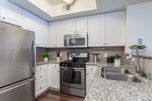 Apartamento Hollywood Ultimate Suites