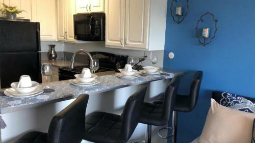 Apartamento Chic Hollywood Sign View Studio With Pool And Balcony