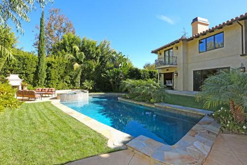 Villa Luxurious Beverly Hills Residence