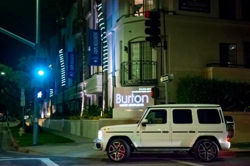 Apartamento Luxury Beverly Hills Condos