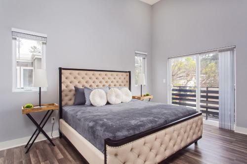 Apartamento Lux Townhome Suites Hwood