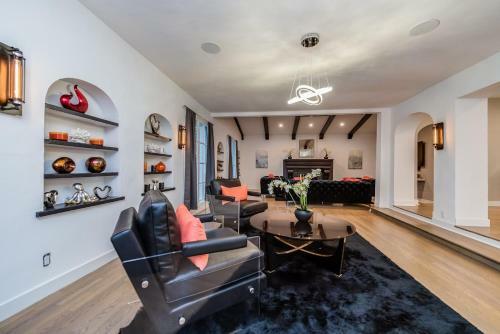 Beverly Hills/weho Modern 4bd With Heated Pool & Jacuzzi