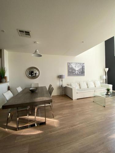 Apartamento Miracle Mile Penthouse