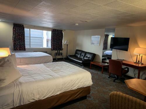 Motel Ventura Grand Inn