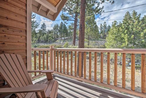 Mammoth Lakes Townhome - 10-min Walk To Village!