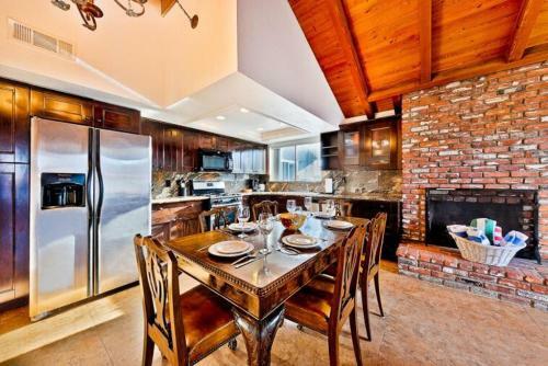 Nb-124b - Newport Beachhouse Upper Unit