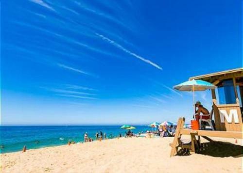 Nb-312b - Newport Beach Chic II