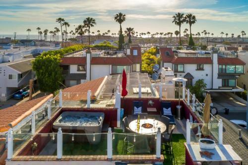 Nb-1824c Rooftop Spa View