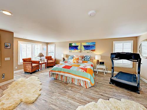 New Listing! Beach Beauty With Ocean-view Rooftop Deck Home