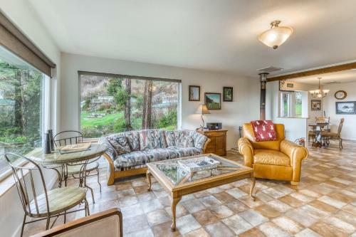 Prairie Beach Home