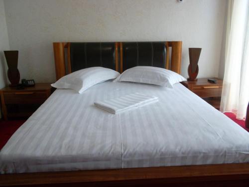 Antika Hotel
