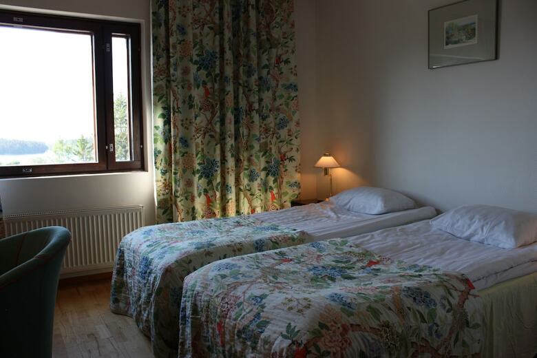 Summer Hotel Tott