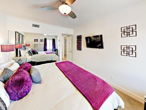 N Nogales Home Home