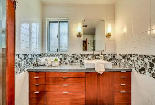 Palm Springs Luxury Retreat