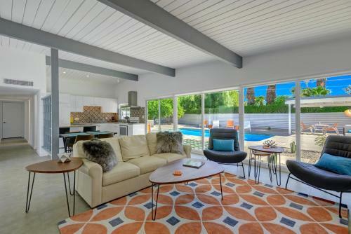 The Happy House By Oranj Palm