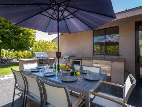 Palm Springs Confidential At Chino Canyon