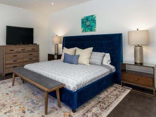 Palm Springs Confidential At Chino Canyon