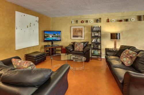 Sun-time Villa