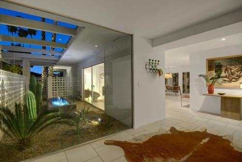 Canyon Oasis - Private Pool Home By Oranj Palm