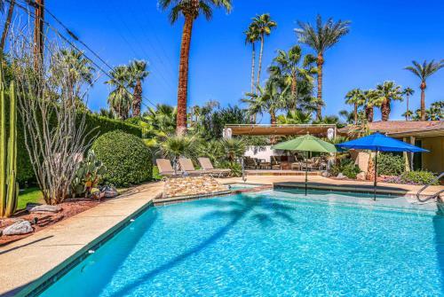 Palm Paradise