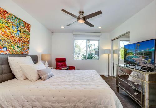 Palm Springs Timeless Beauty