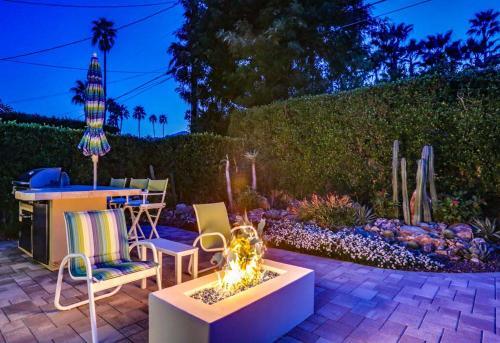 Palm Springs Timeless Beauty