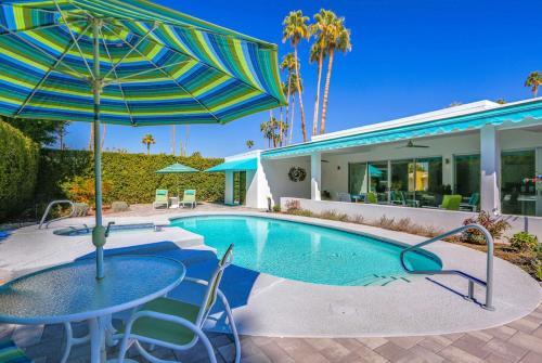 Palm Springs Timeless Beauty