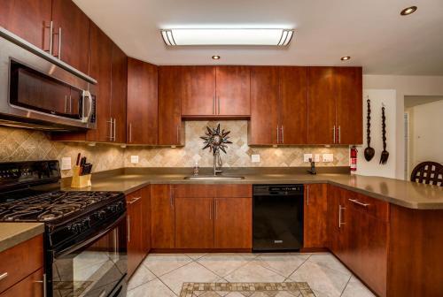Apartamento Hidden Oasis Condo With Shared Outdoor Pool - Weekly Rental Only Condo