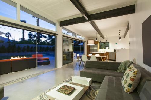 Sleek Retreat