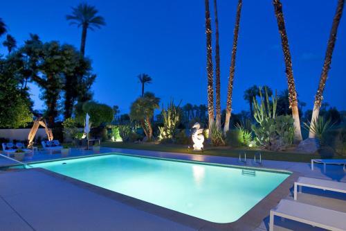 Modern Luxury At Tamarisk