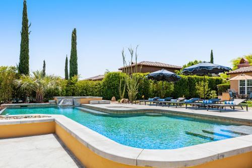 Luxury On The Lake Rancho Mirage