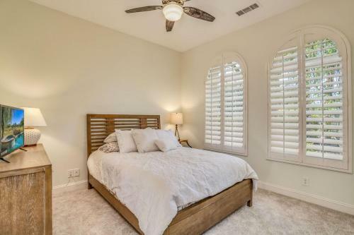 Mira Vista Lakefront Golf Villa