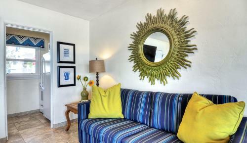 Posada Beachcomber Inn