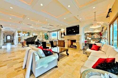 Sc-1537 - Elegant Ocean Bluff View