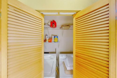 Privacy In Pacific Beach