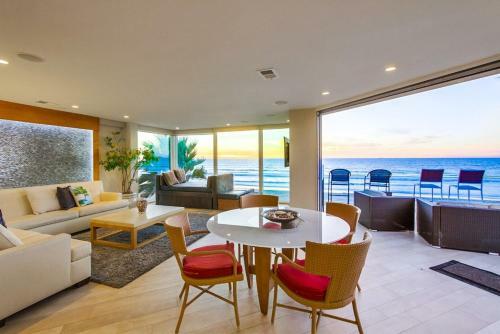 2 Floors Of Ocean Front, Penthouse Plus 2nd Level, AC