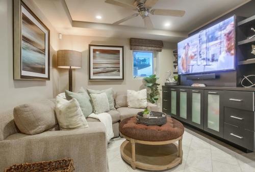 2 Combined Ocean Front Units! Exclusive Patio, Bbq, Fire Pit