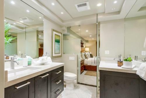 2 Combined Ocean Front Units! Exclusive Patio, Bbq, Fire Pit