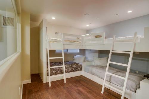 Ocean Front, Premier Corner Unit, Exclusive Water View Deck
